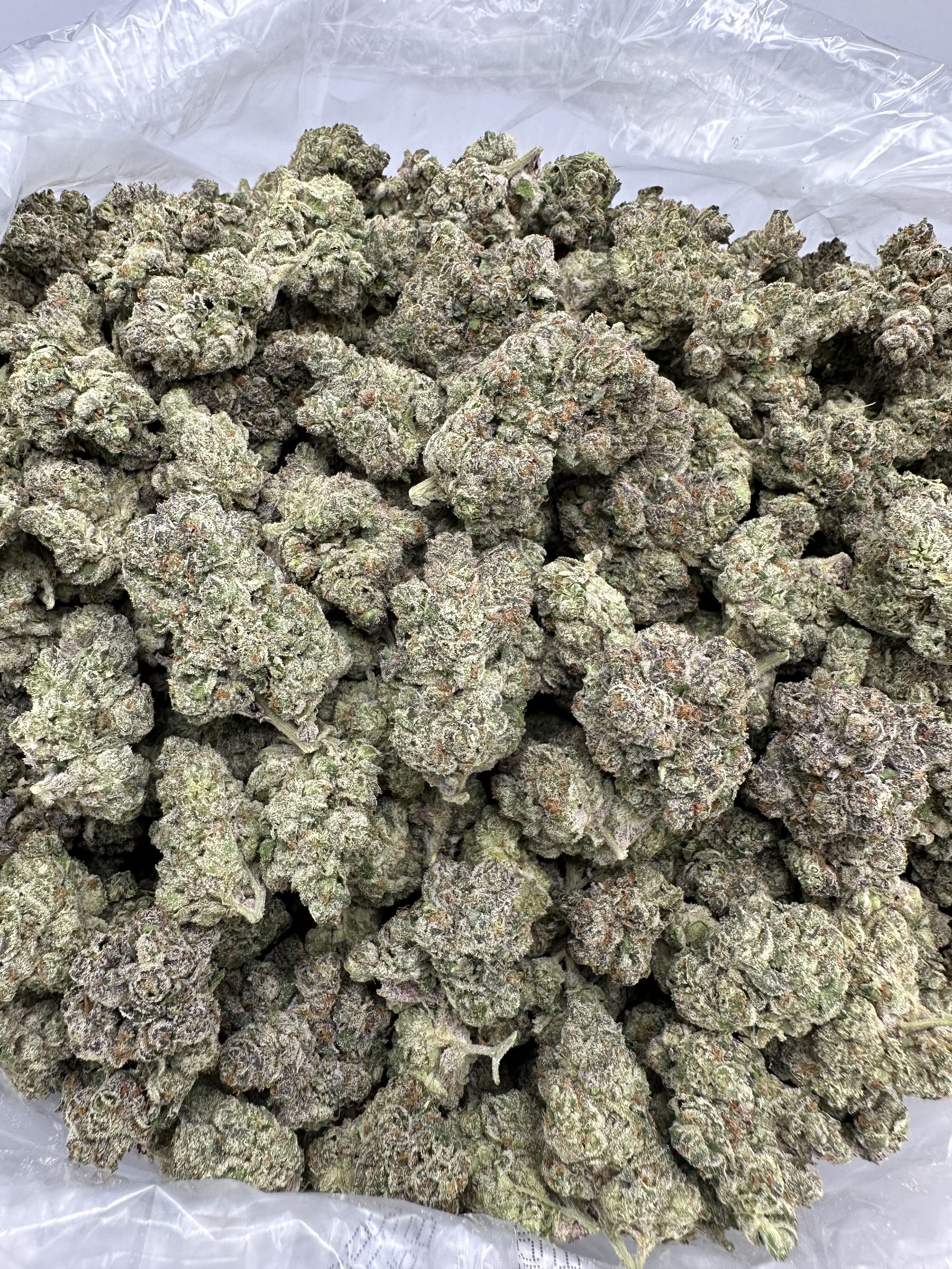 PINEAPPLE EXPRESS FLOWER THCA